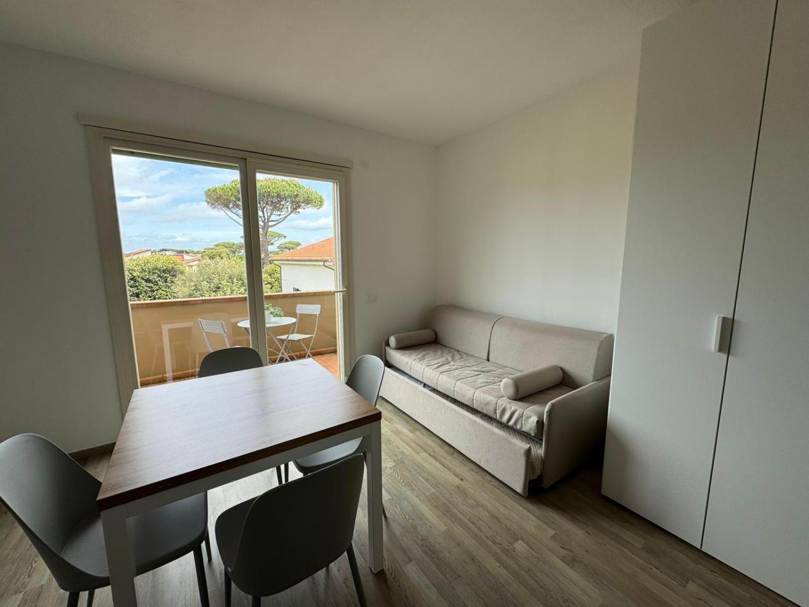 Residence San Francesco Tirrenia Exterior foto
